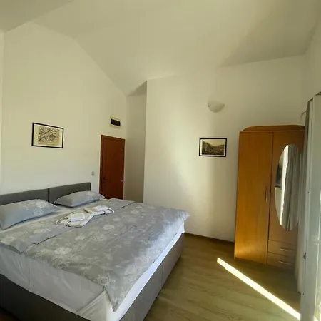 Manojlovic Apartmán